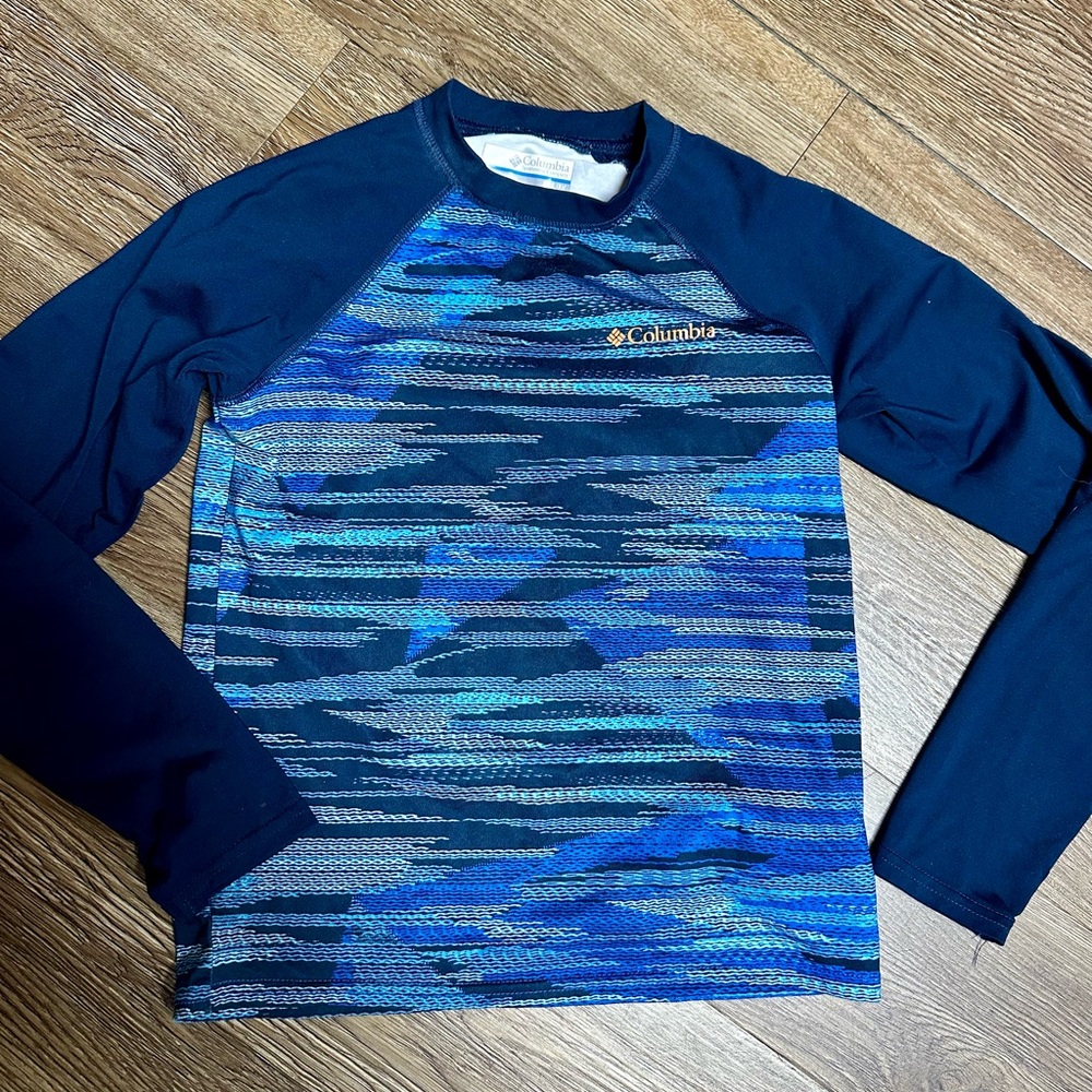 Columbia Kids Small (6/7) Navy and Teal Patterned Long Sleeve Shirt